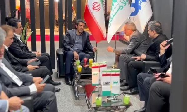 ویدئویی از حضور «شرکت صنایع معدنی فولاد سنگان» در هجدهمین نمایشگاه تخصصی معدن و متالورژی مشهد
